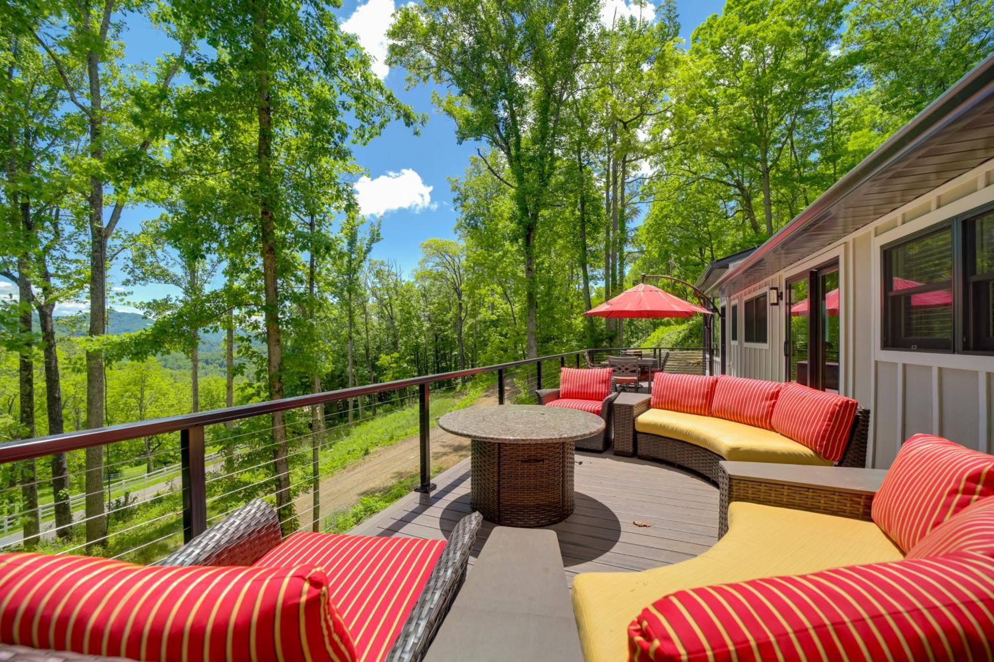 Remote Smoky Mtn Escape With Views And Trail Access! Villa Cullowhee Екстериор снимка